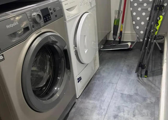 Luxurious House * Бристоль