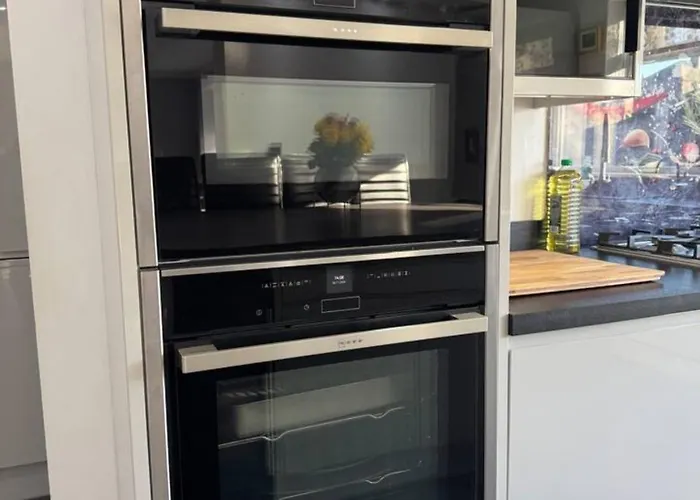 Luxurious House فيلة