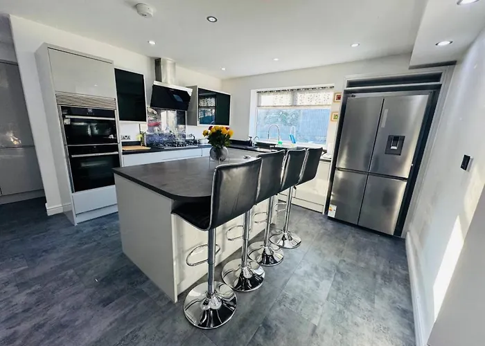 Luxurious House Willa Bristol